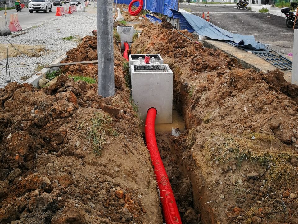 PEMASANGAN LAMPU JALAN DAN LAMPU ISYARAT