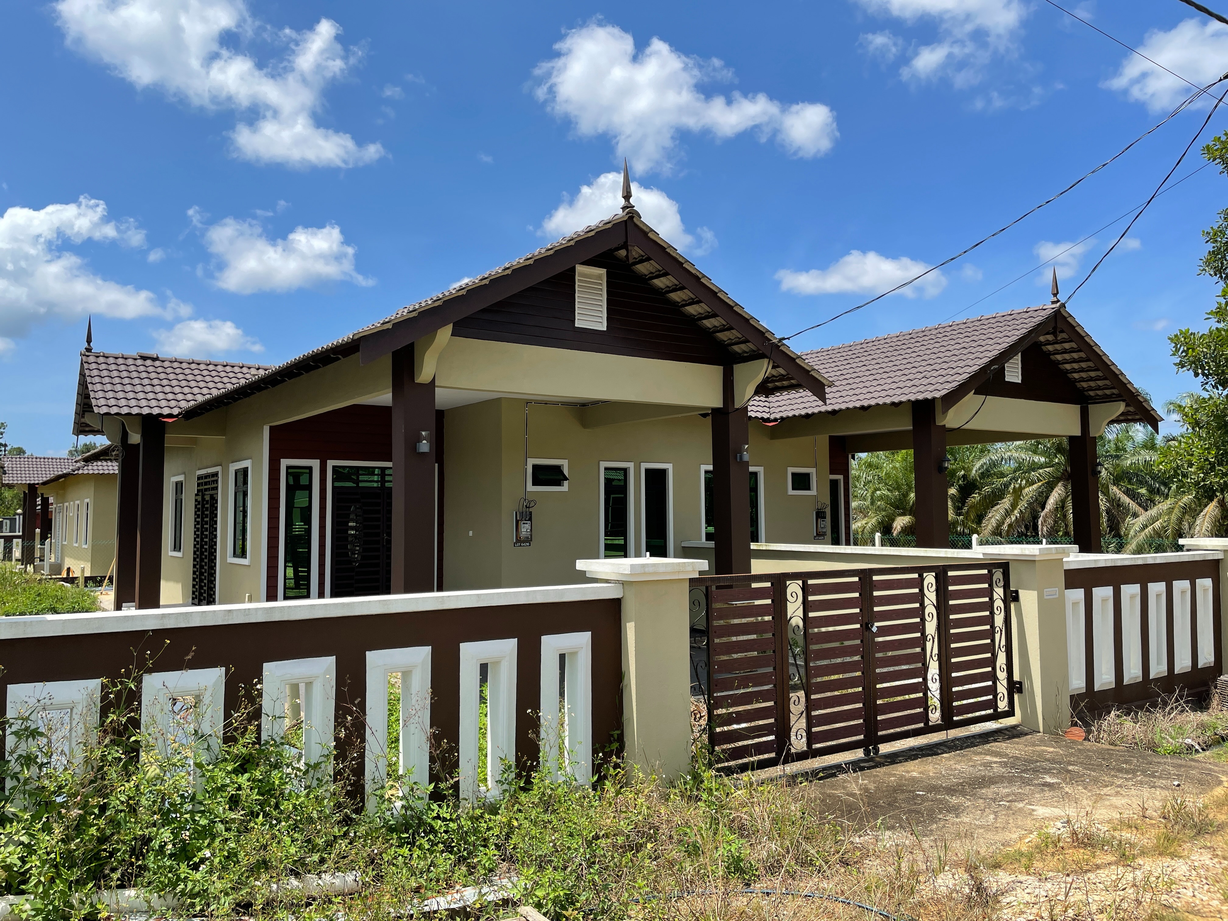 BANGLO DAN SEMI-D TAMAN FIRDAUS, AJIL TERENGGANU